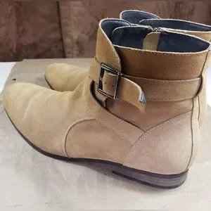 public opinion | Shoes | Euc Tan Suede Chelsea Boots 5 Men 